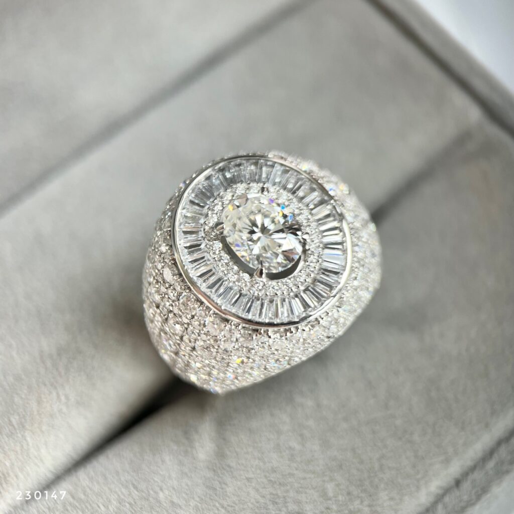 Nhan-Nam-Vang-Trang-18K-Kim-Cuong-Moissanite-1024x1024