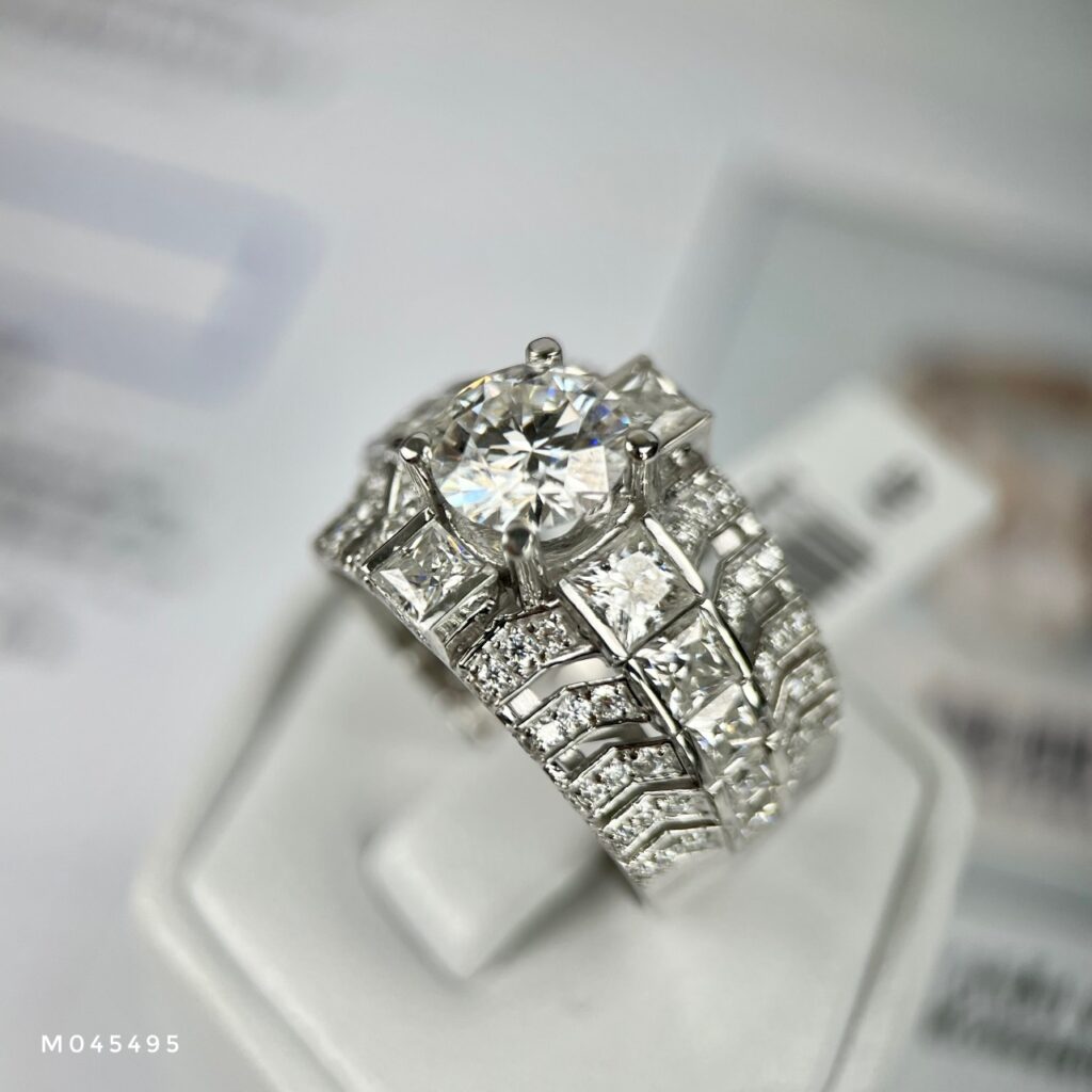 Nhan-Vang-Trang-14K-Kim-Cuong-Moissanite-Nam-2.65-Chi-1024x1024