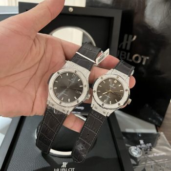 Đồng hồ cặp Hublot niềng kim cương moissanite