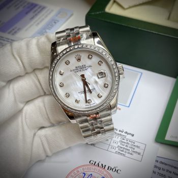 Đồng hồ chế tác Rolex vành kim cương thiên nhiên