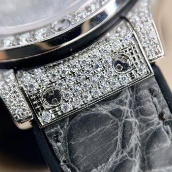 Đồng hồ Hublot chế tác kim cương moissanite 38mm