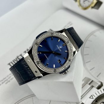 Đồng Hồ Hublot Classic Fusion Diamonds Moissanite Blue Dial