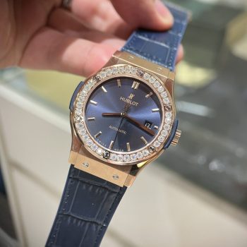 Đồng hồ Hublot Classic Fusion độ kim cương moissanite