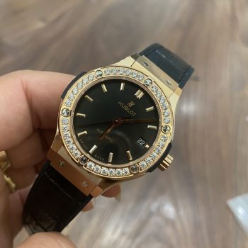 Đồng hồ Hublot Classic Fusion nữ màu đen