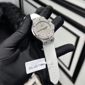 Đồng hồ Hublot đính kim cương tự nhiên