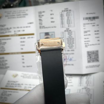 Đồng hồ Hublot nam dây cao su màu đen