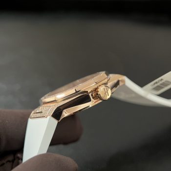 Đồng hồ Hublot Orlinski màu trắng