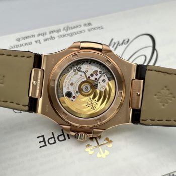 Đồng Hồ Nam Patek Philippe Nautilus 5711 Cơ Lộ Máy