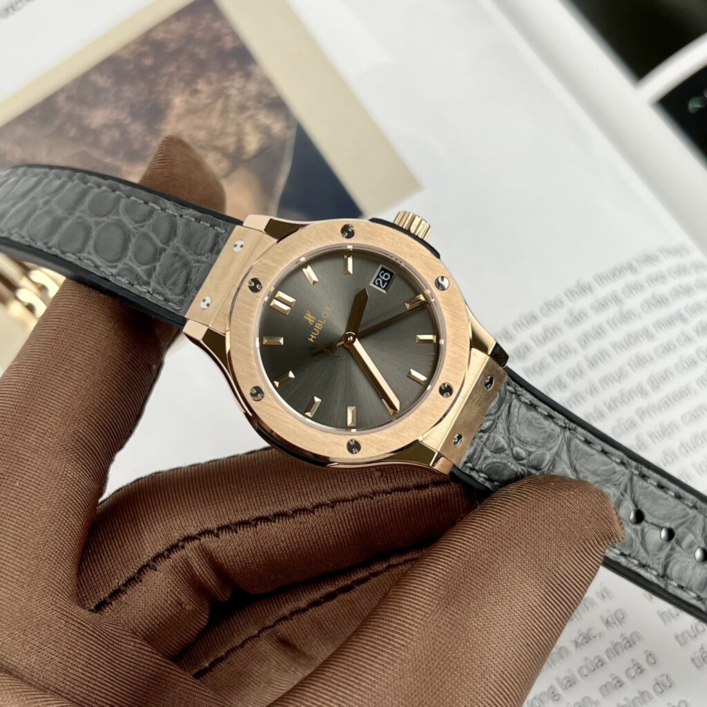 Đồng Hồ Nữ Hublot Classic Fusion King Gold Replica 11 Màu Xám Máy Pin 33mm