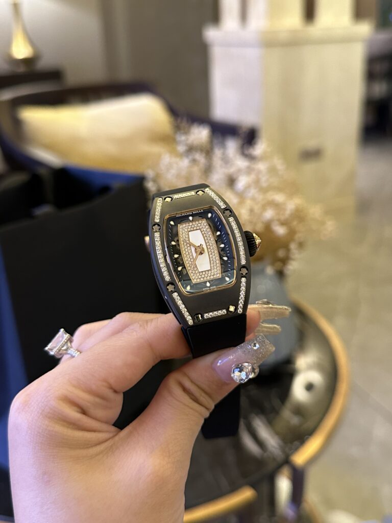 Đồng Hồ Nữ Richard Mille Bọc Vàng Thật