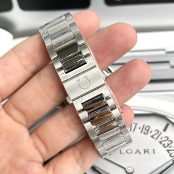 Đồng Hồ Omega Seamaster nam dây kim loại