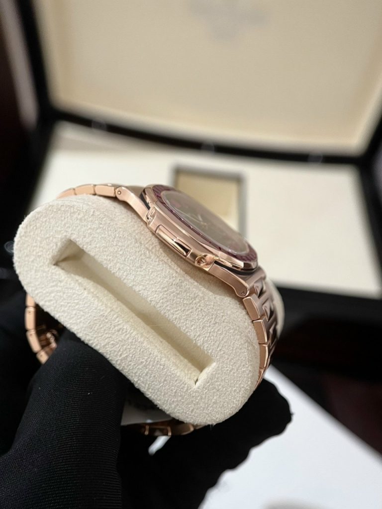 dong-ho-patek-philippe-boc-vang-that Đồng Hồ Patek Philippe bọc vàng thật