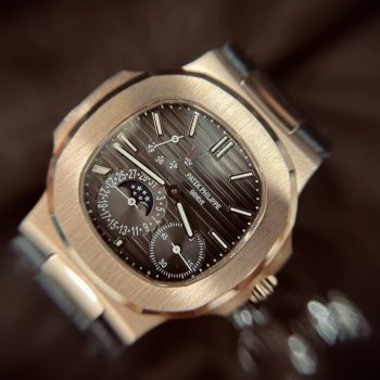 Đồng hồ Patek Philippe Chế tác vàng nguyên khối 18K