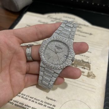 Đồng hồ Patek Philippe độ kim cương moissanite