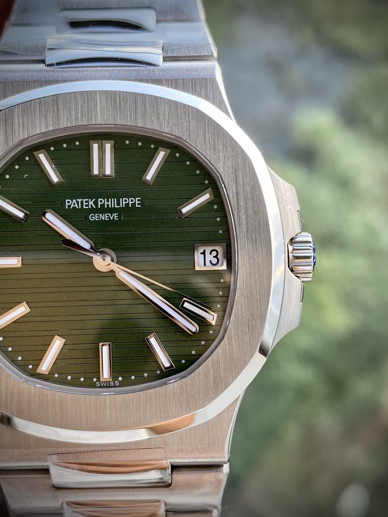 Đồng hồ Patek Philippe Nautilus 5711 1A-014