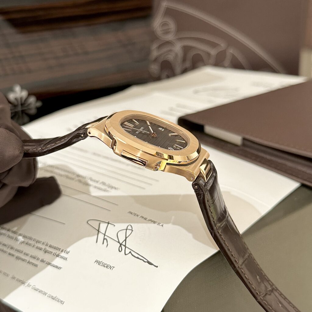 Đồng Hồ Patek Philippe Nautilus 5711 Rep 11