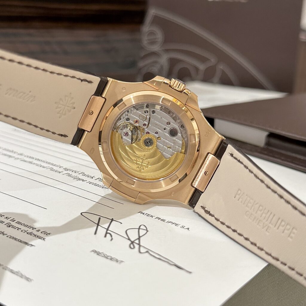 Đồng Hồ Patek Philippe Nautilus 5711 Replica Cao Cấp