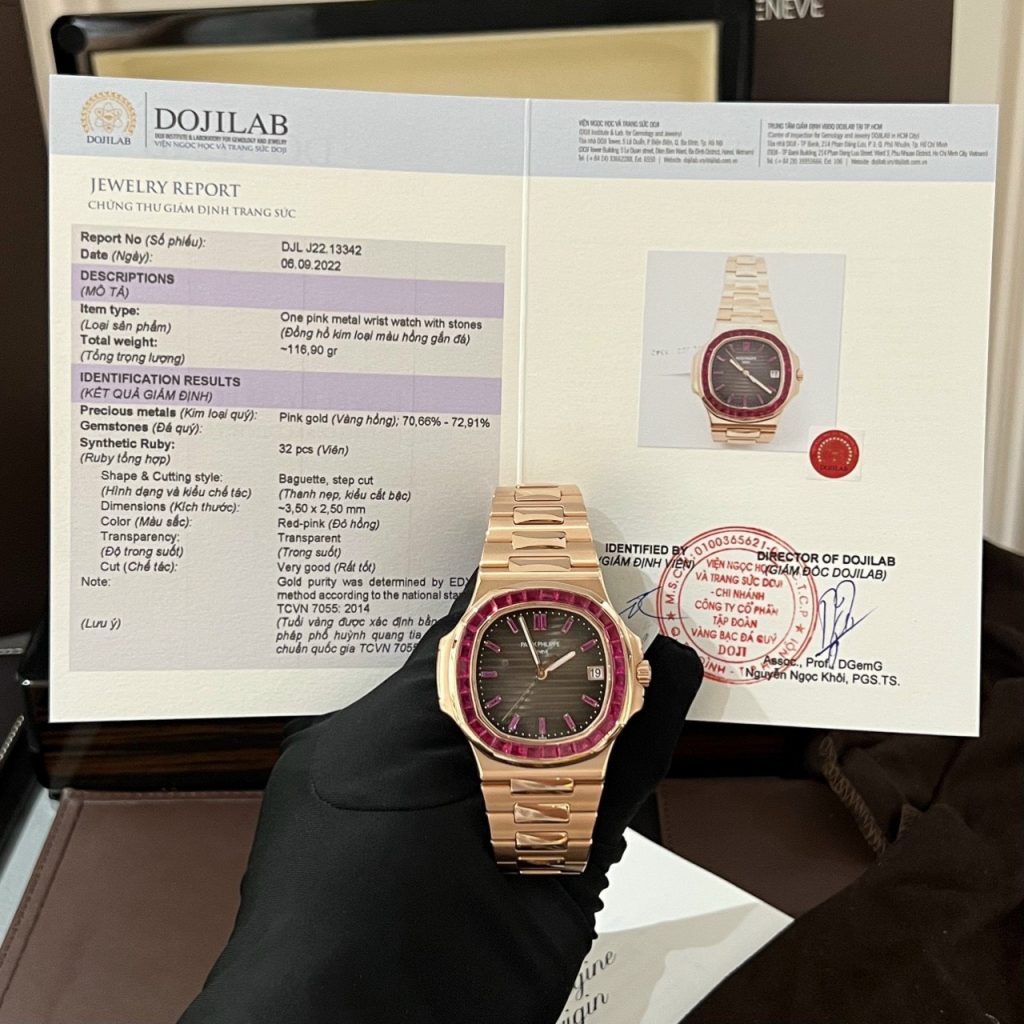 dong-ho-patek-philippe-nautilus-5723-112r-001 Đồng Hồ Patek Philippe Nautilus 5723 112R-001