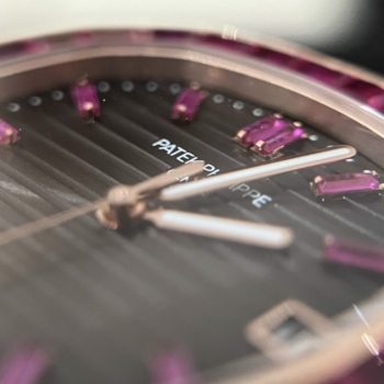 Đồng Hồ Patek Philippe Nautilus 5723 bọc vàng 18k