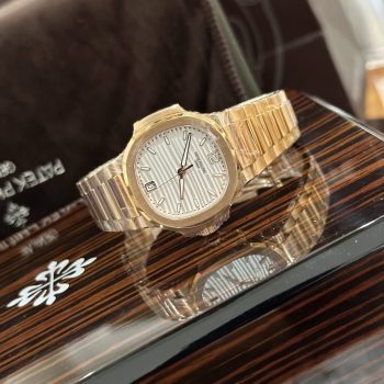 Đồng Hồ Patek Philippe Nautilus 7118 1R Rep 11 Nữ