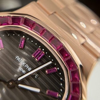 Đồng Hồ Patek Philippe Nautilus Đá Ruby đỏ