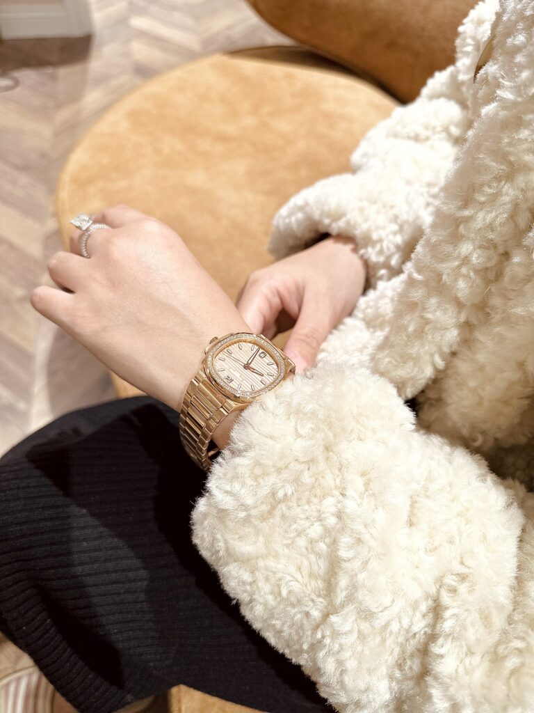 Đồng Hồ Patek Philippe Nữ Đính Đá
