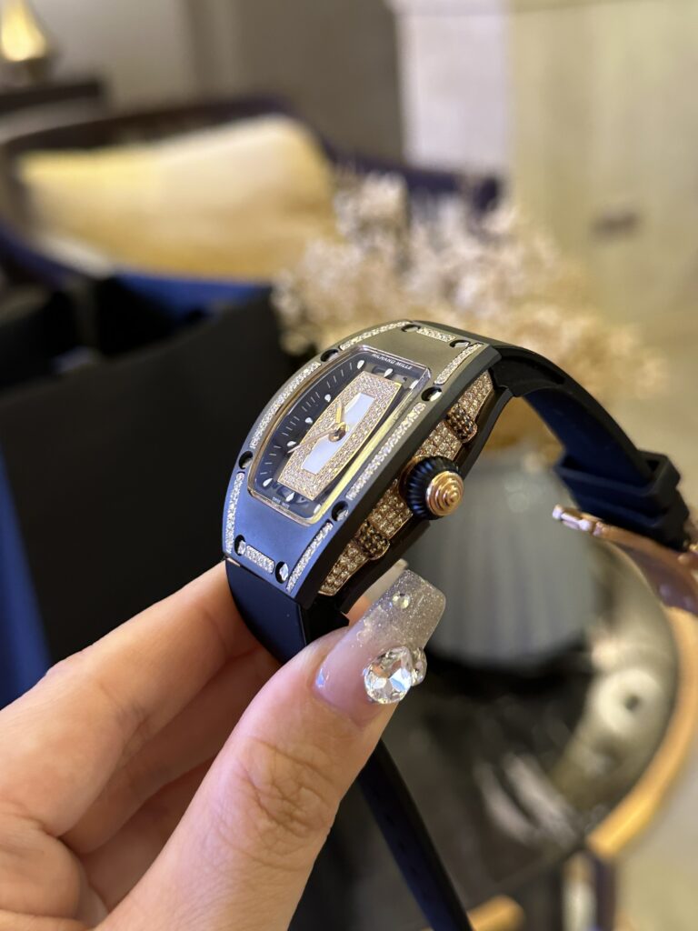 Đồng Hồ Richard Mille Rep 11 RM07 Bọc Vàng Độ Kim Cương Moissanite 36mm