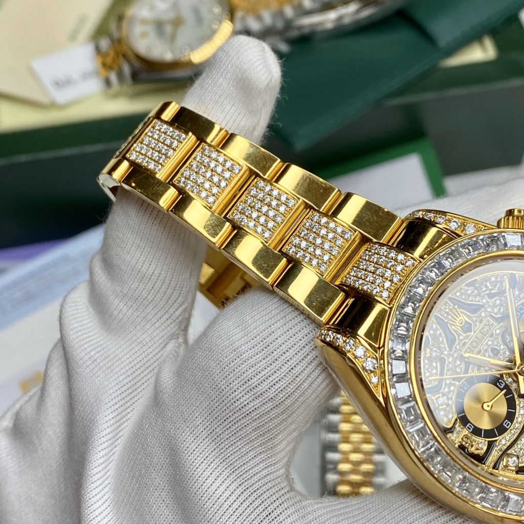 Đồng hồ Rolex độ kim cương Moissanite